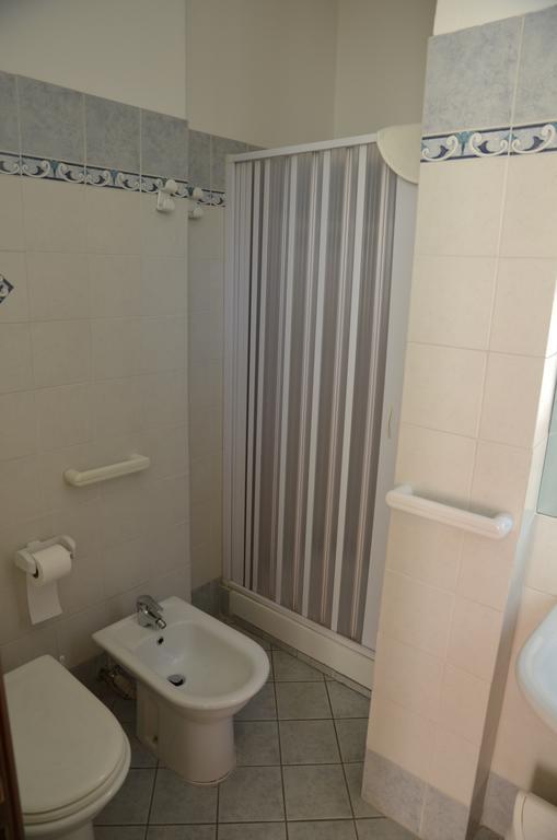 Bed and Breakfast Casa Per Ferie Cardinal G. Guarino Rom Zimmer foto